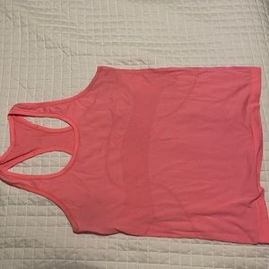 Lululemon Swiftly Tank. Size 10